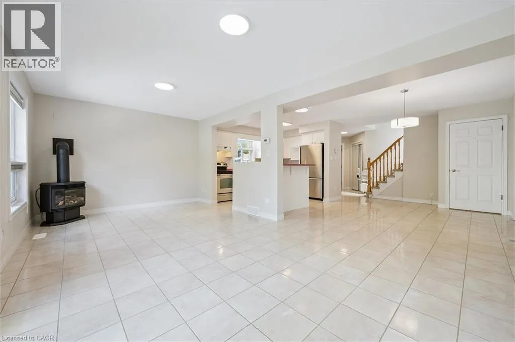 1130 COUNTRYSTONE Drive