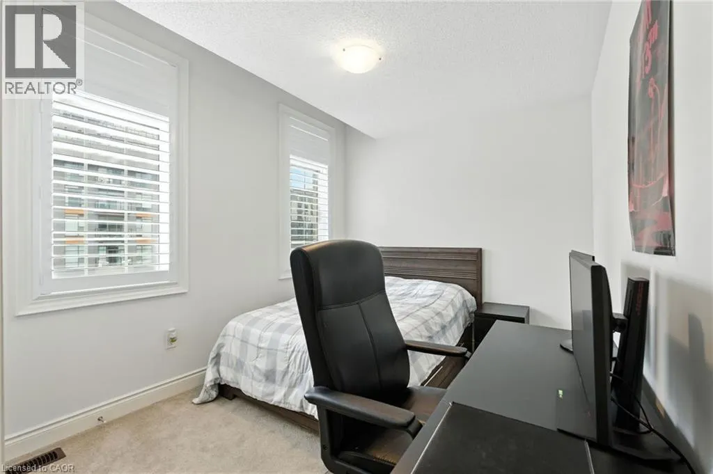 29 RIVERWALK Drive
