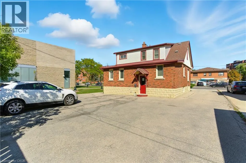 35 KING Street W Unit# Lower, #Lower