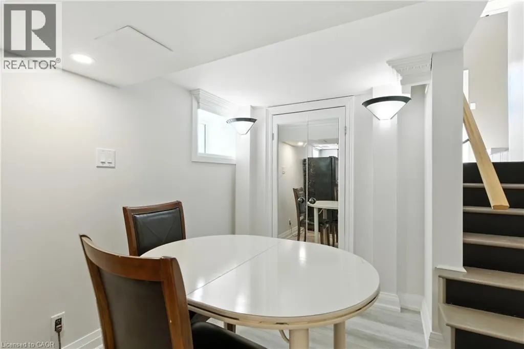 35 KING Street W Unit# Lower, #Lower