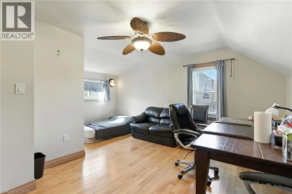 35 KING Street W Unit# Upper, #Upper