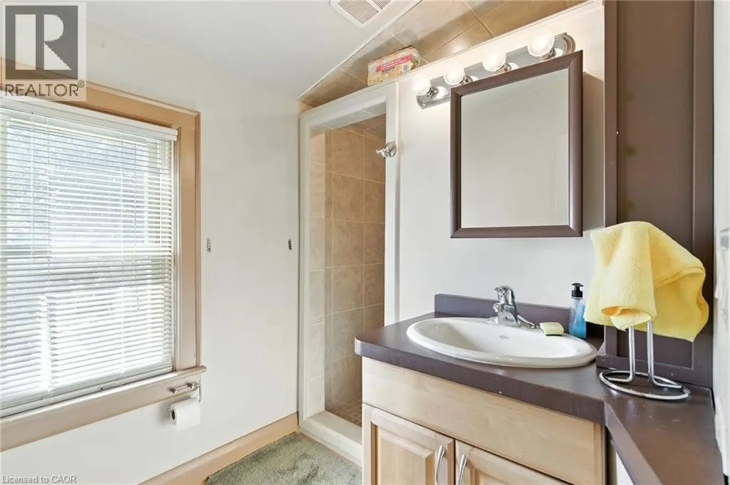 35 KING Street W Unit# Upper, #Upper