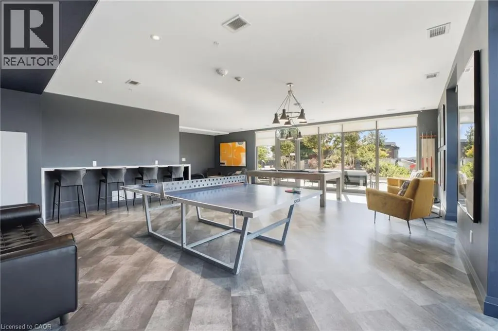 15 GLEBE Street Unit# 1410, #1410
