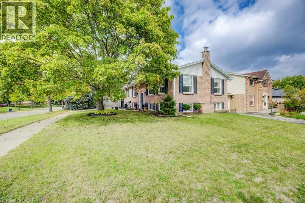 7 FOLKSTONE Crescent