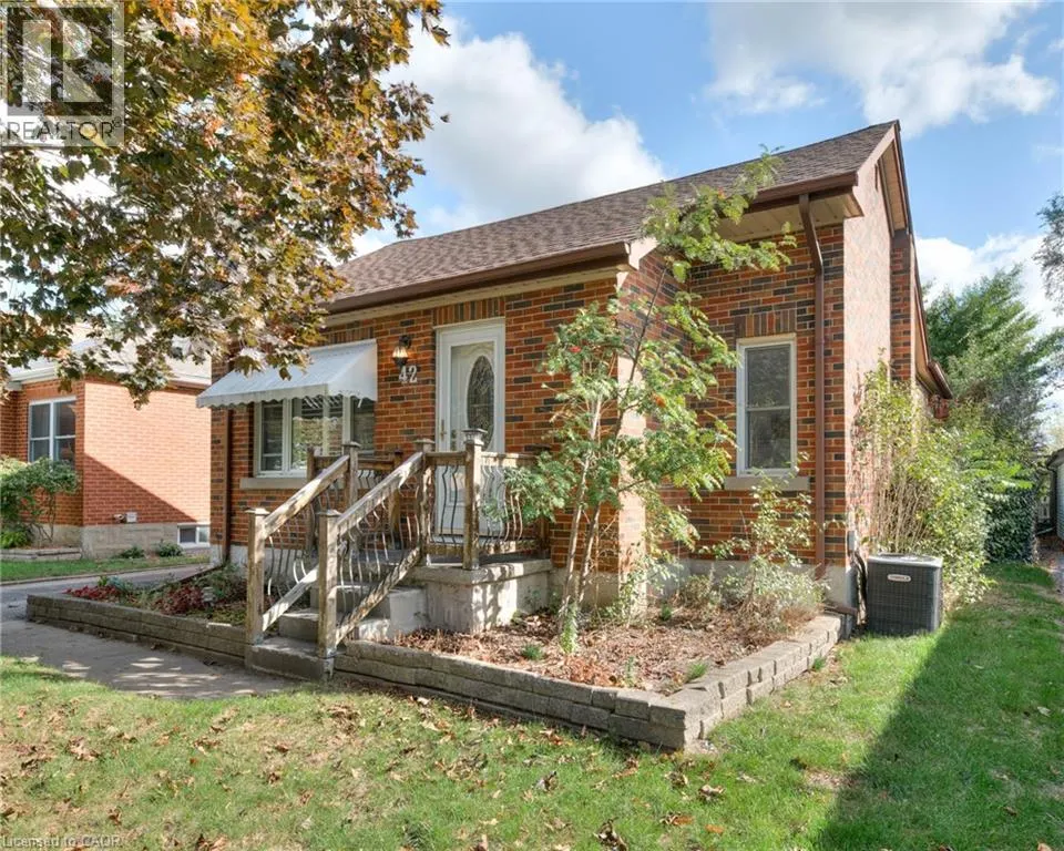 42 BOEHMER Street