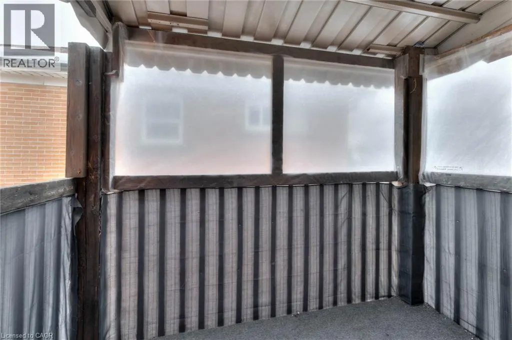 524 KRUG Street Unit# Main Floor, #Main Floor
