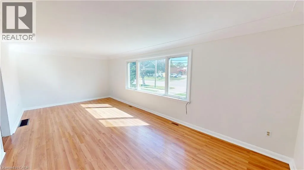 524 KRUG Street Unit# Main Floor, #Main Floor