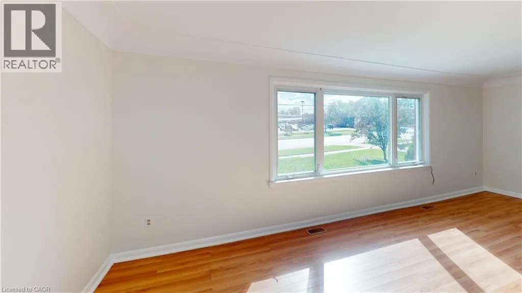 524 KRUG Street Unit# Main Floor, #Main Floor