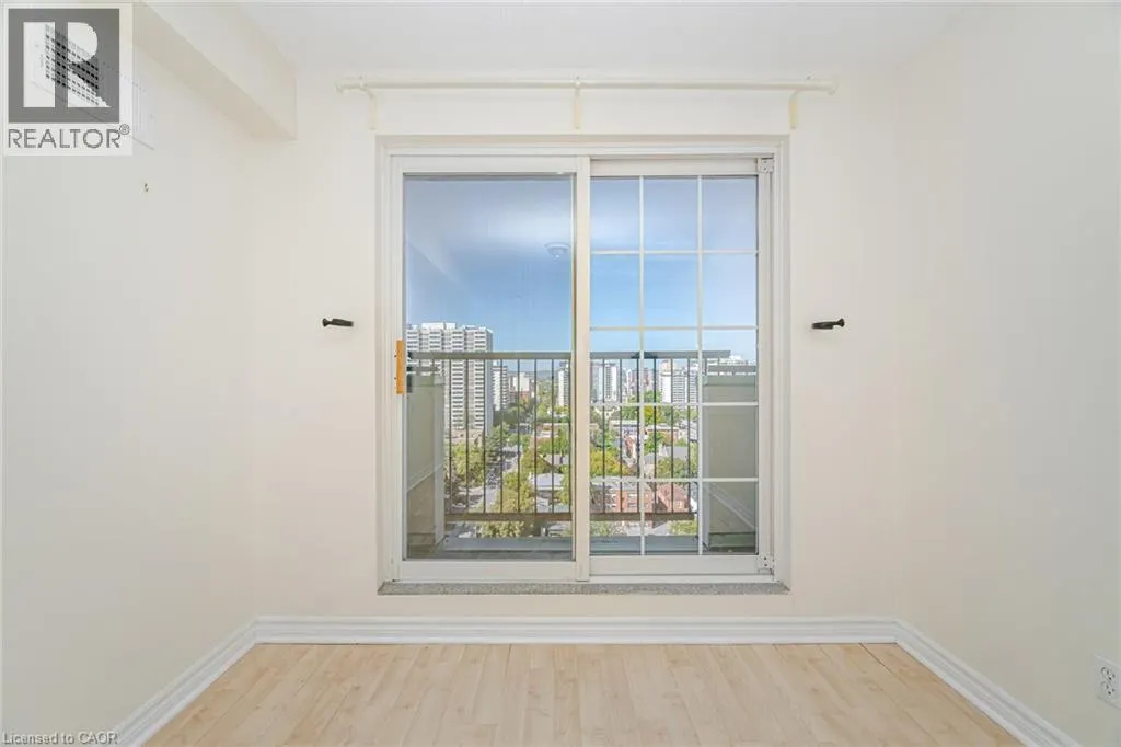 135 JAMES Street S Unit# 1605, #1605