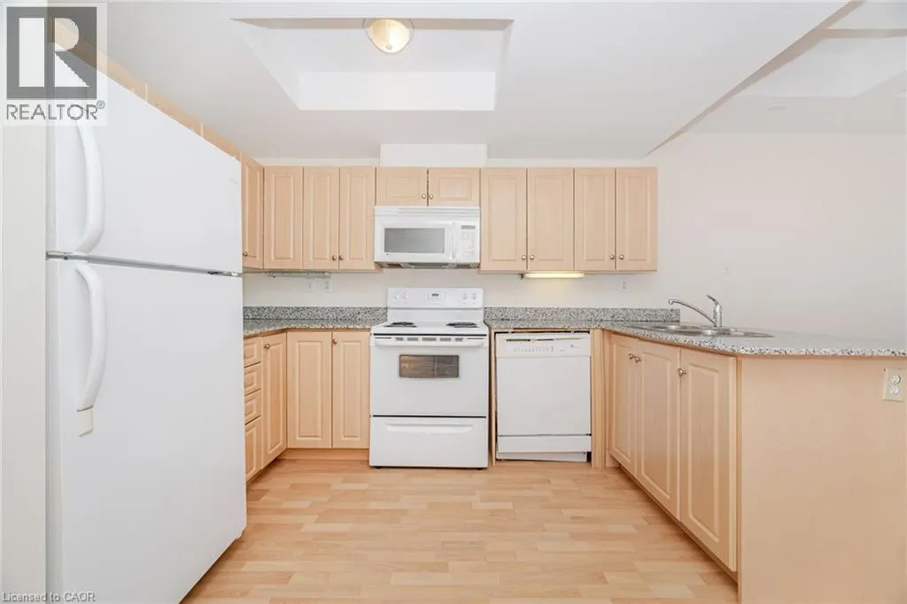 135 JAMES Street S Unit# 1605, #1605