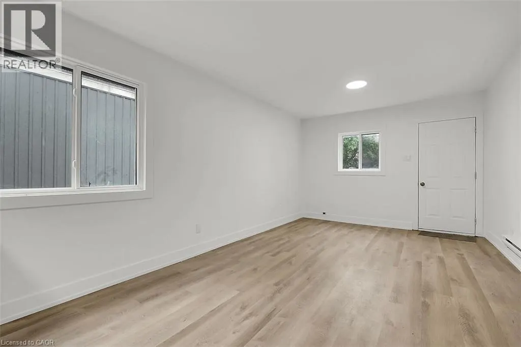 34 RYKERT Street