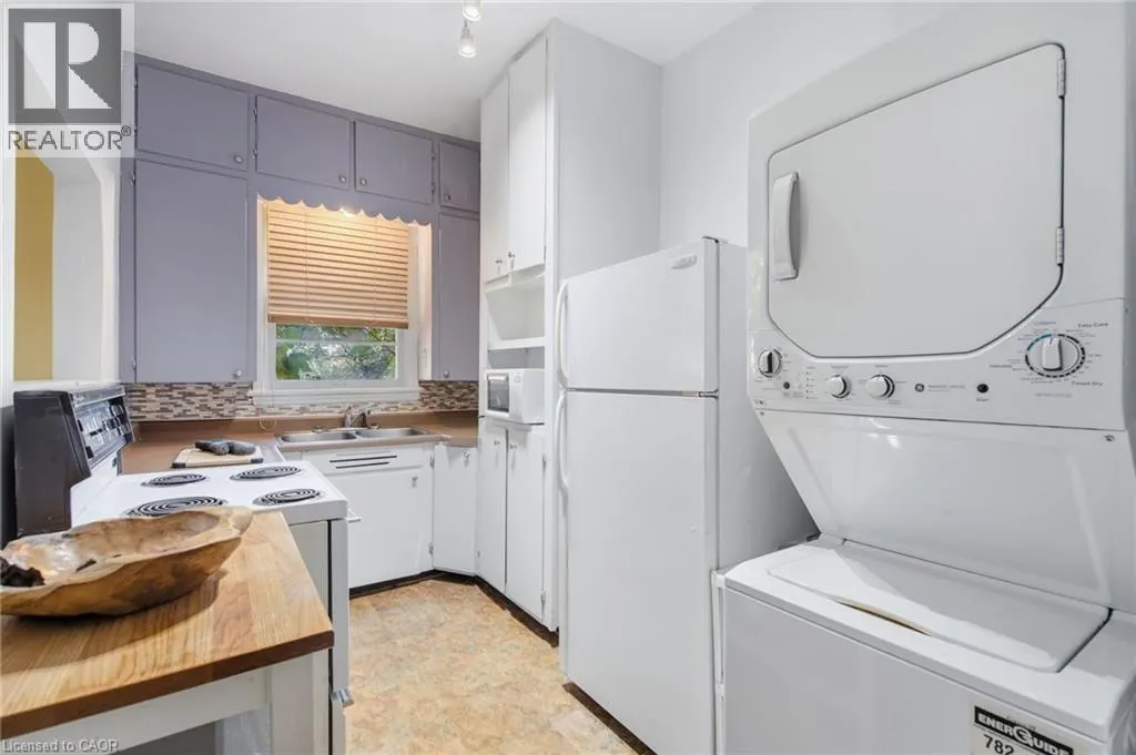 223 BAY Street S Unit# 2, #2