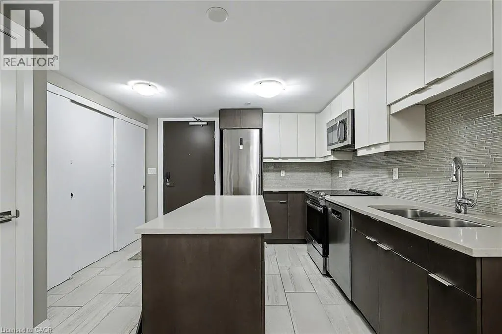 63 ARTHUR Street S Unit# 205, #205