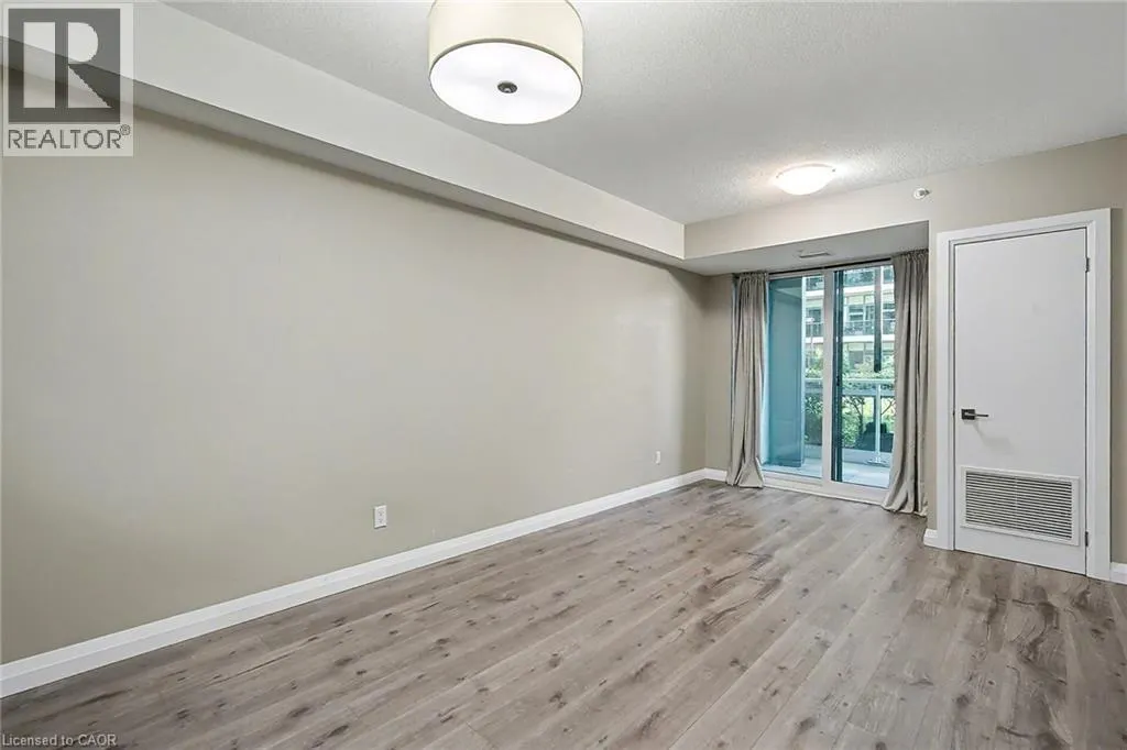 63 ARTHUR Street S Unit# 205, #205