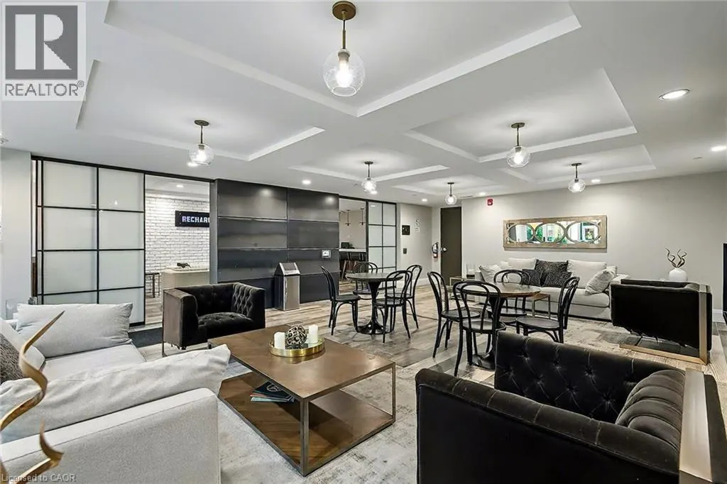 63 ARTHUR Street S Unit# 205, #205