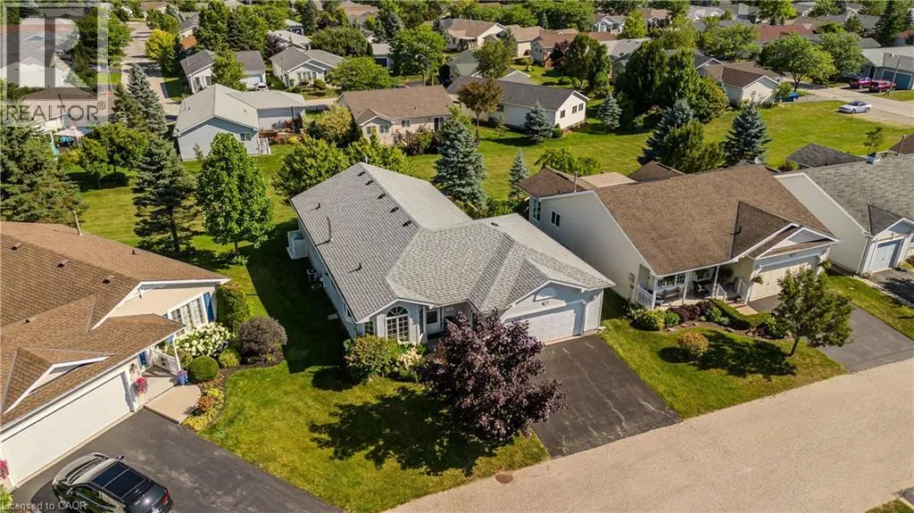 109 EMERALD Court