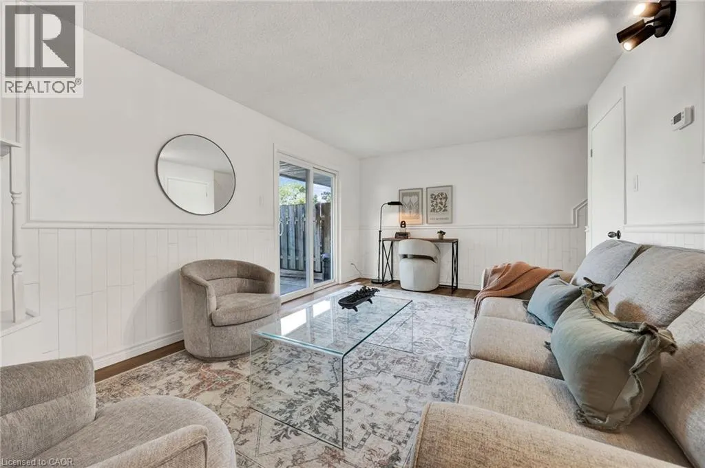 314 BLUEVALE Street N Unit# A, #A