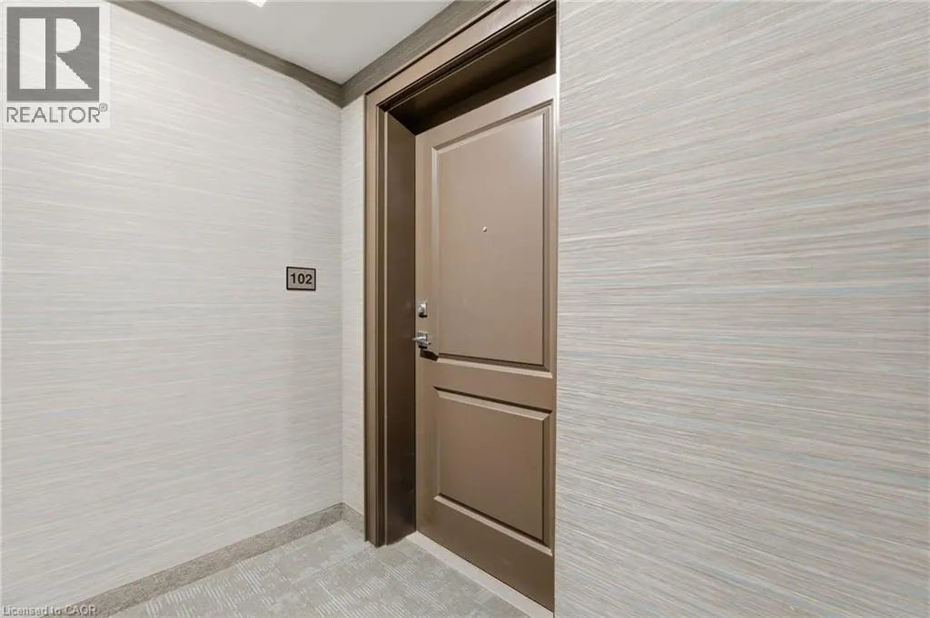 450 DUNDAS Street E Unit# 102, #102