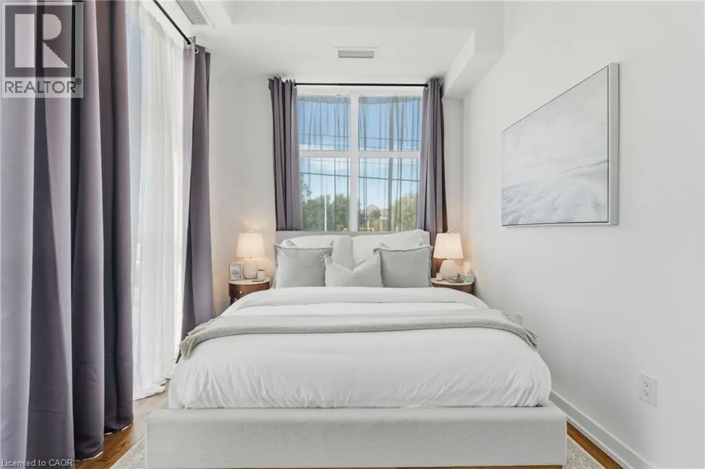 450 DUNDAS Street E Unit# 102, #102