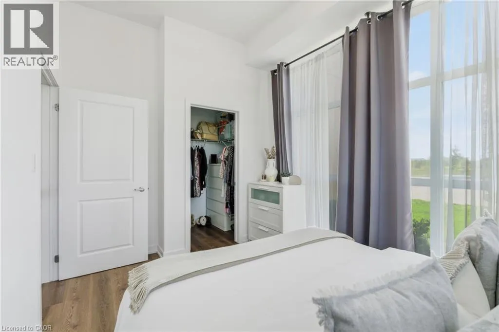 450 DUNDAS Street E Unit# 102, #102