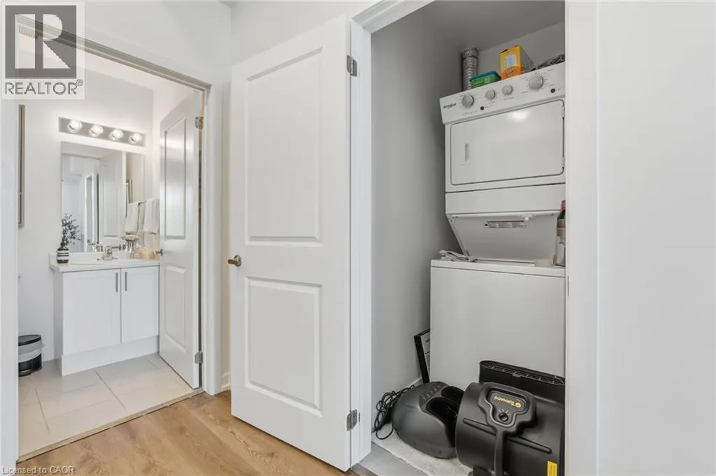 450 DUNDAS Street E Unit# 102, #102
