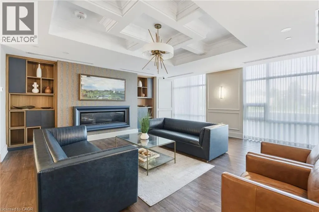 450 DUNDAS Street E Unit# 102, #102