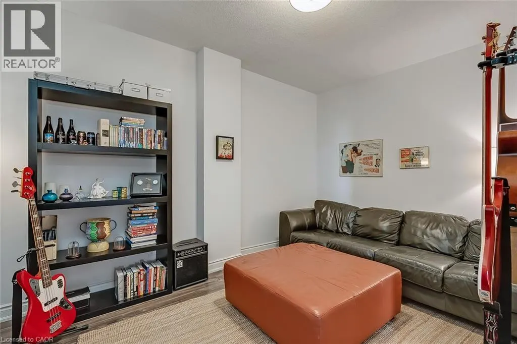 399 ELIZABETH Street Unit# 210, #210