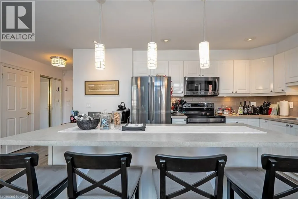 399 ELIZABETH Street Unit# 210, #210