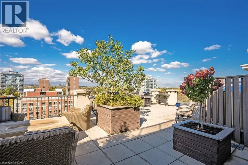 399 ELIZABETH Street Unit# 210, #210