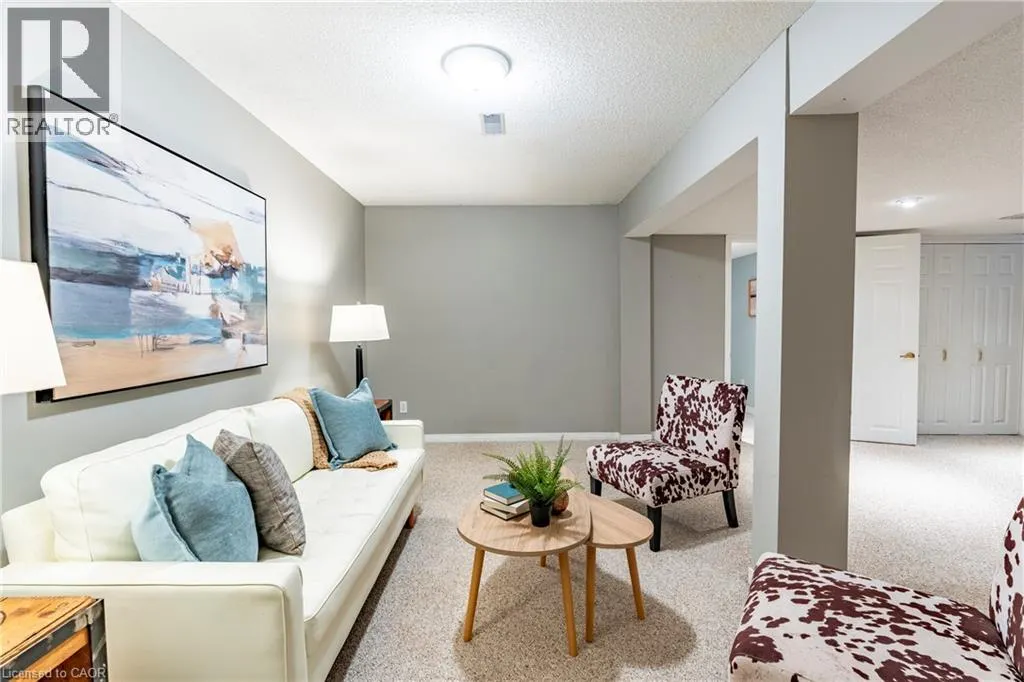 229 BAKER Street Unit# 17, #17