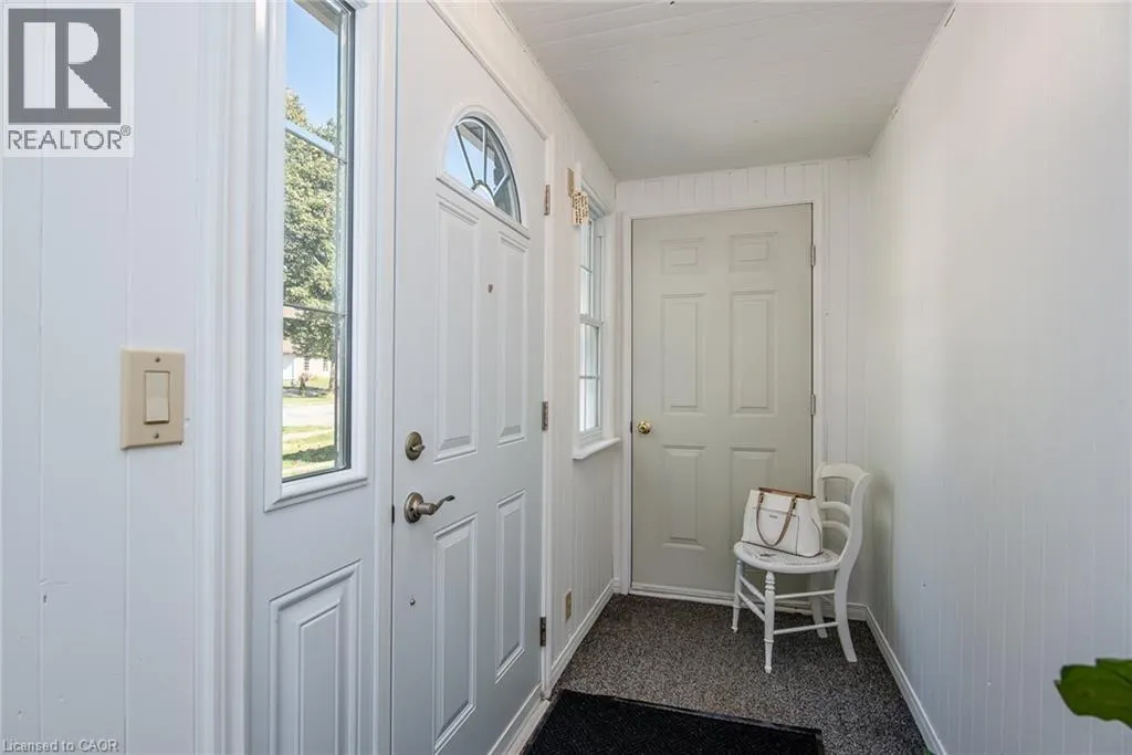 19 KEEWATIN Avenue
