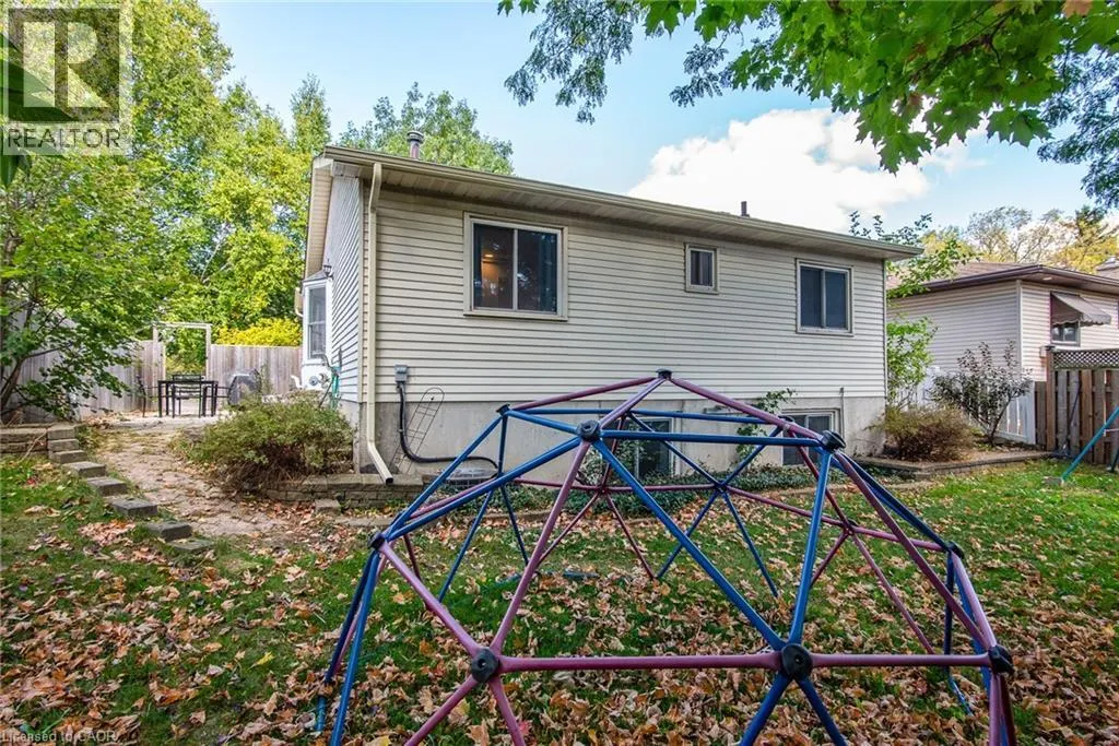 19 KEEWATIN Avenue