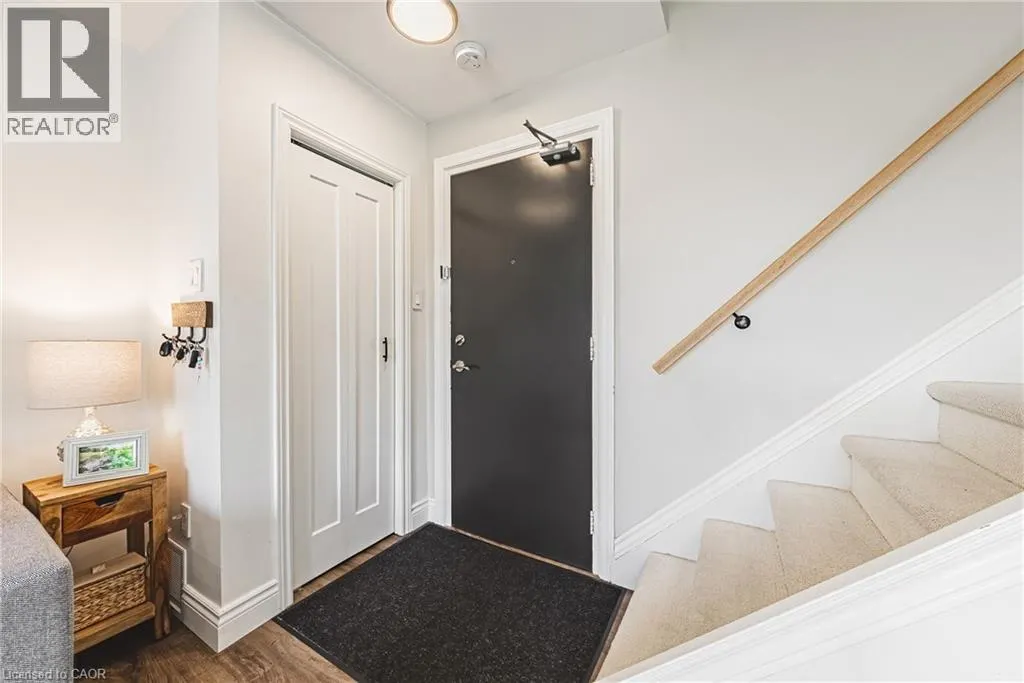 469 CLARIDGE Road Unit# 1, #1