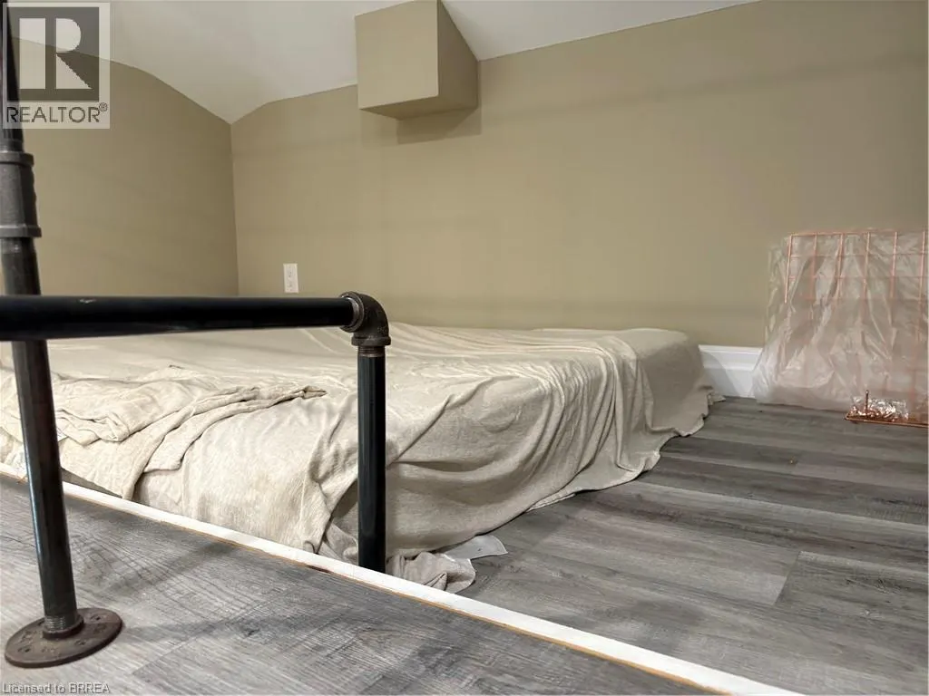 103 GRAND RIVER Avenue Unit# UPPER, #UPPER