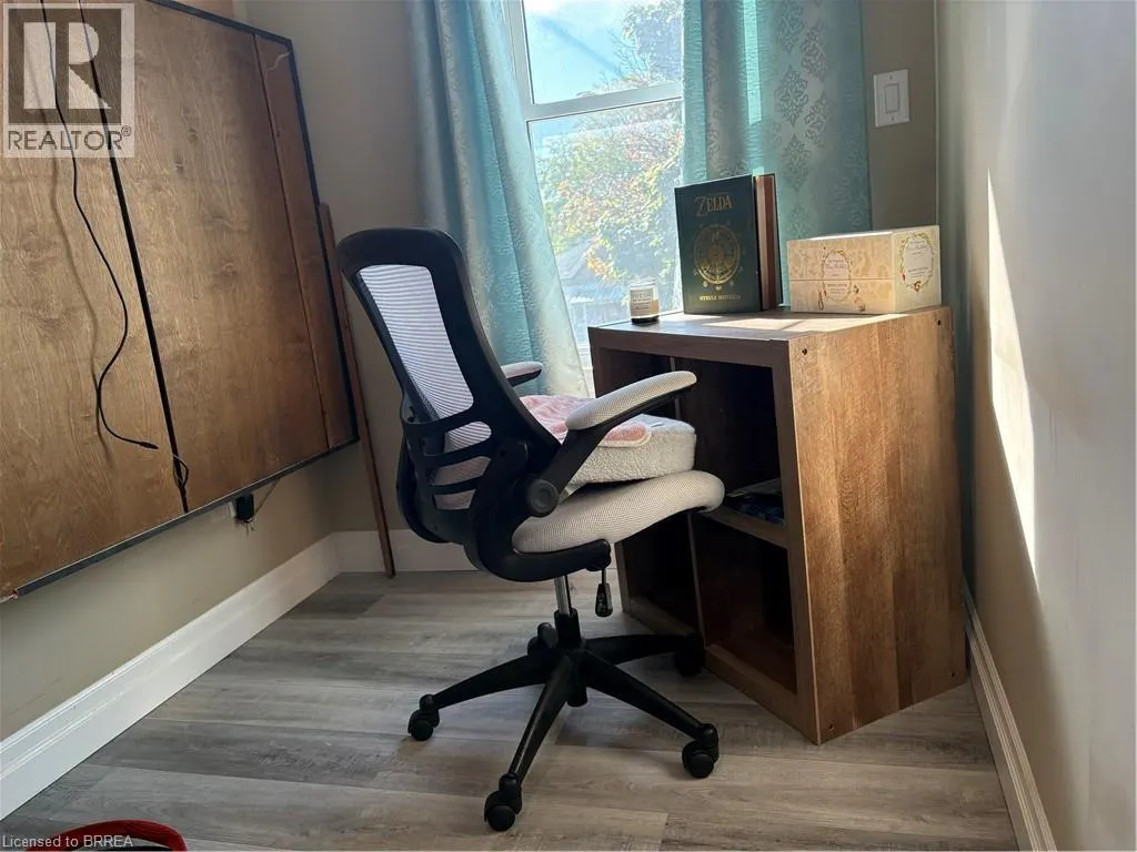 103 GRAND RIVER Avenue Unit# UPPER, #UPPER