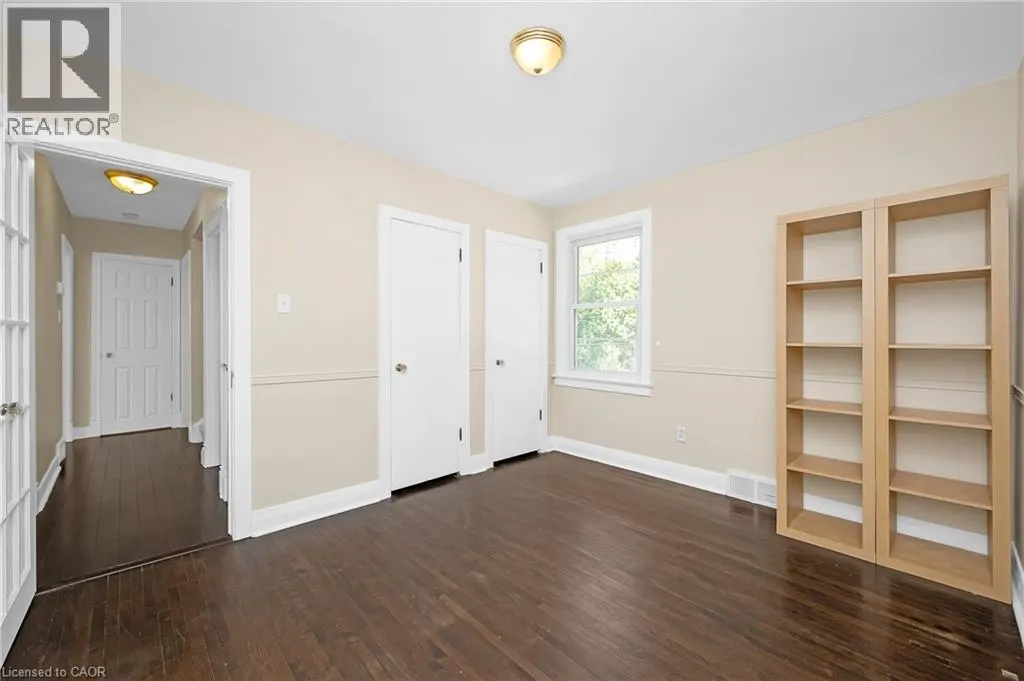2067 MAPLEWOOD Drive