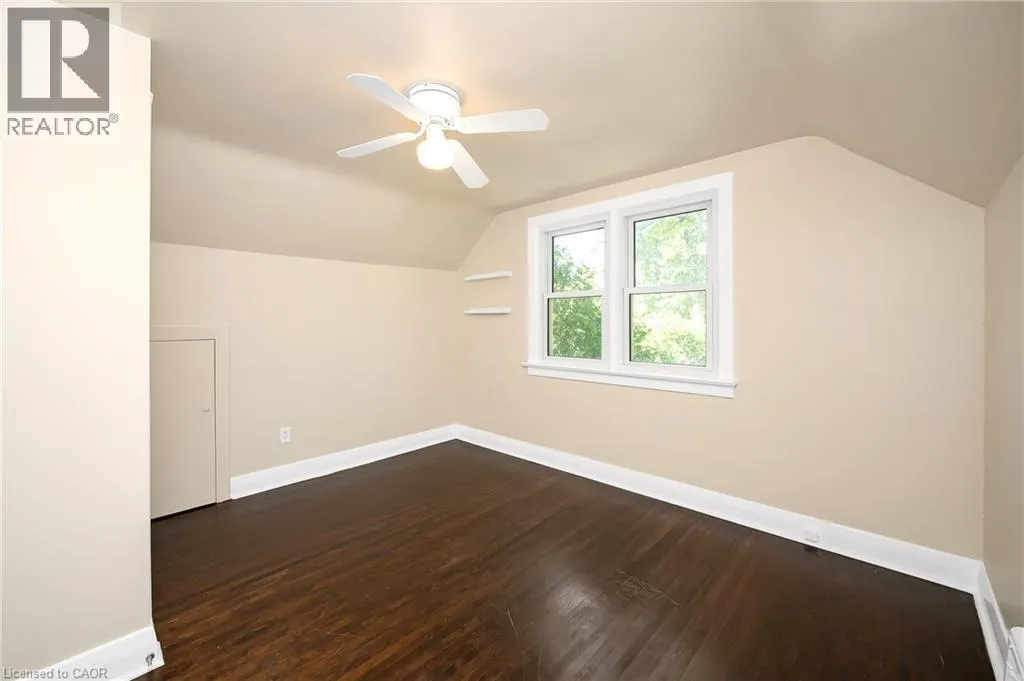 2067 MAPLEWOOD Drive