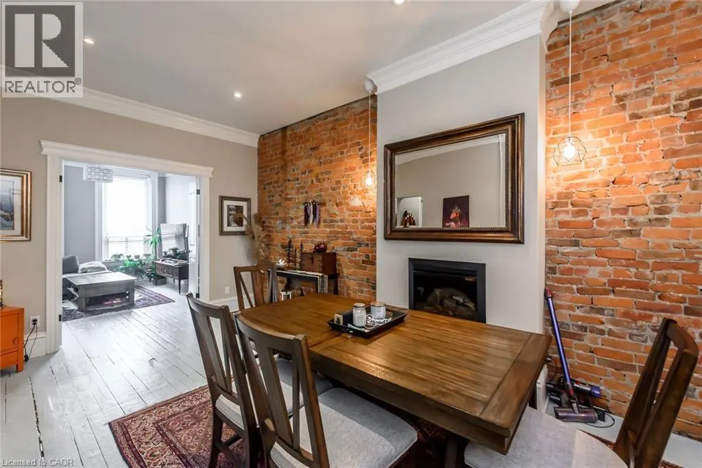 167 JAMES Street N Unit# A, #A