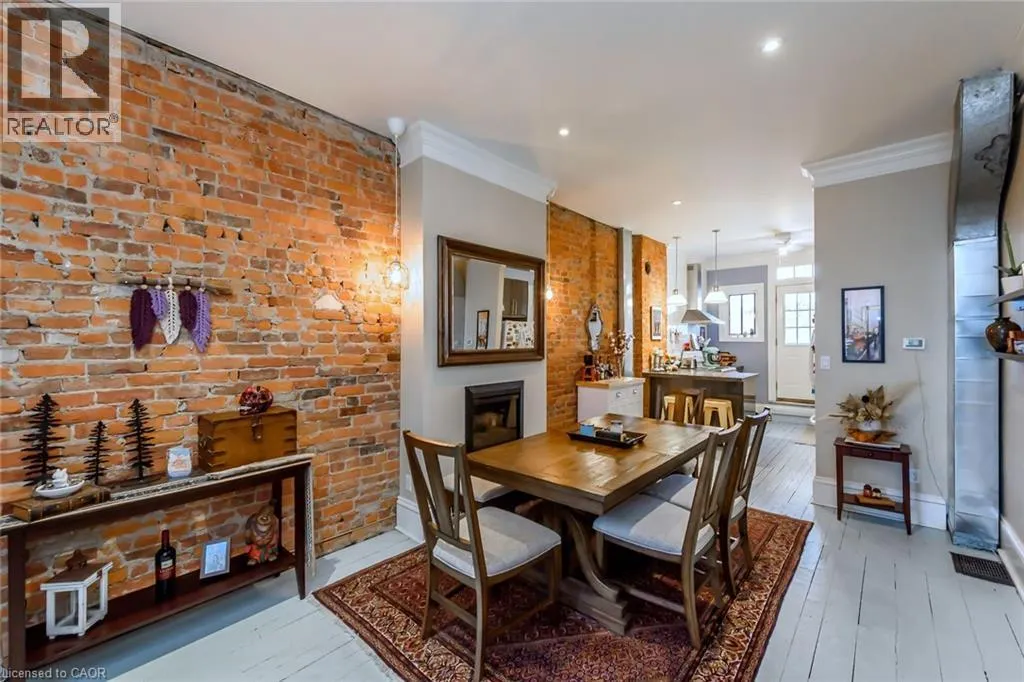 167 JAMES Street N Unit# A, #A