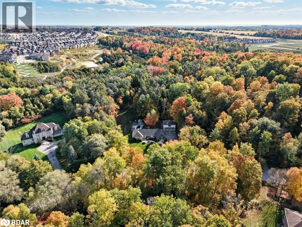 40 ALGONQUIN FOREST Drive