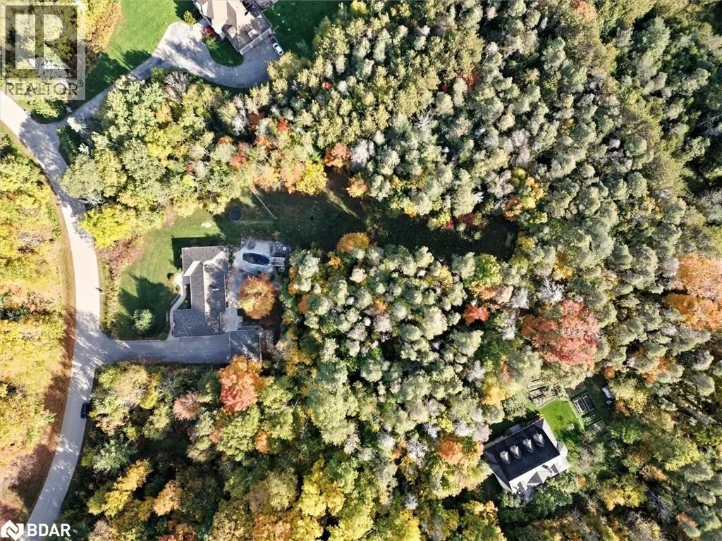 40 ALGONQUIN FOREST Drive