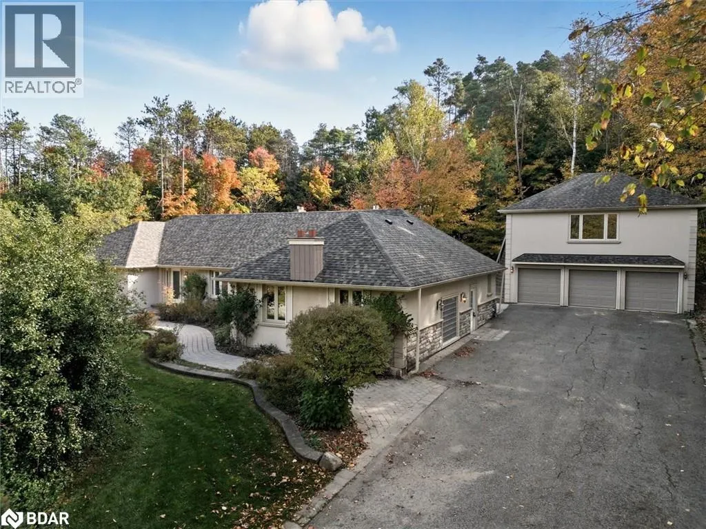 40 ALGONQUIN FOREST Drive