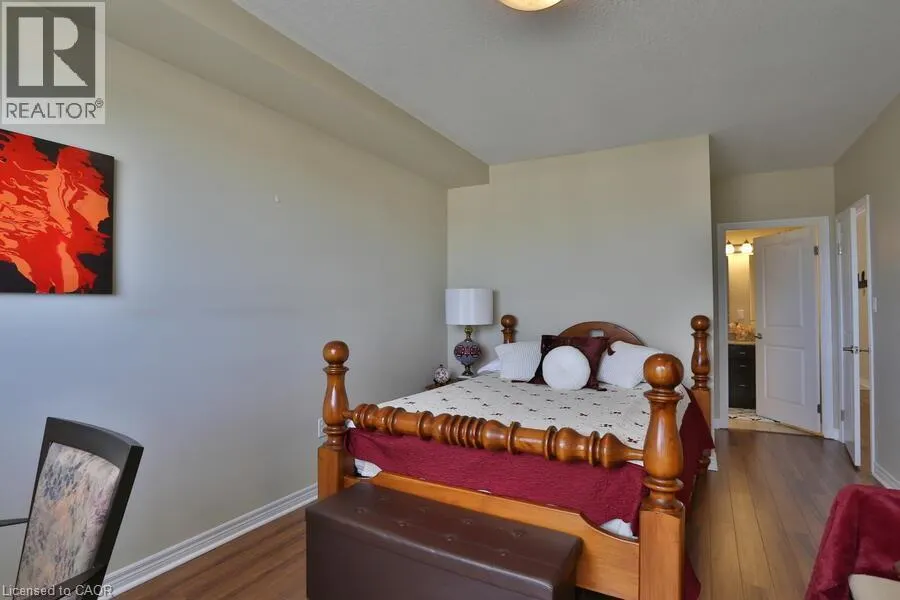 539 BELMONT Avenue W Unit# 608, #608