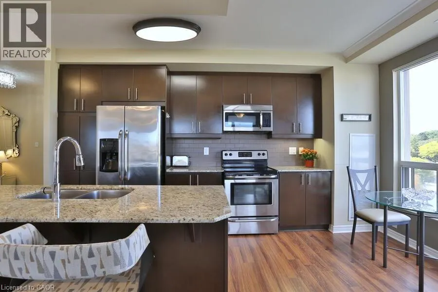 539 BELMONT Avenue W Unit# 608, #608
