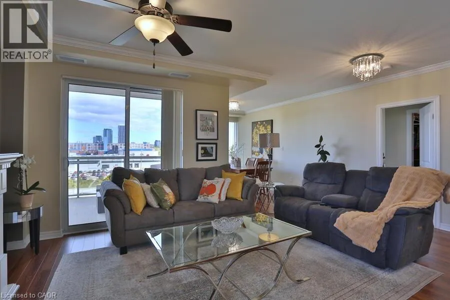 539 BELMONT Avenue W Unit# 608, #608