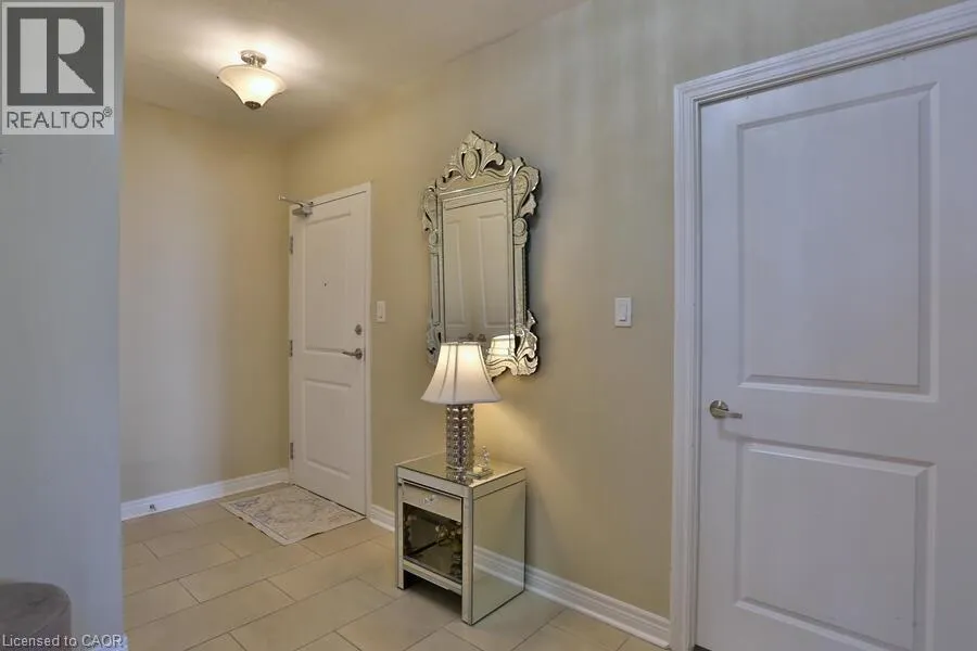539 BELMONT Avenue W Unit# 608, #608