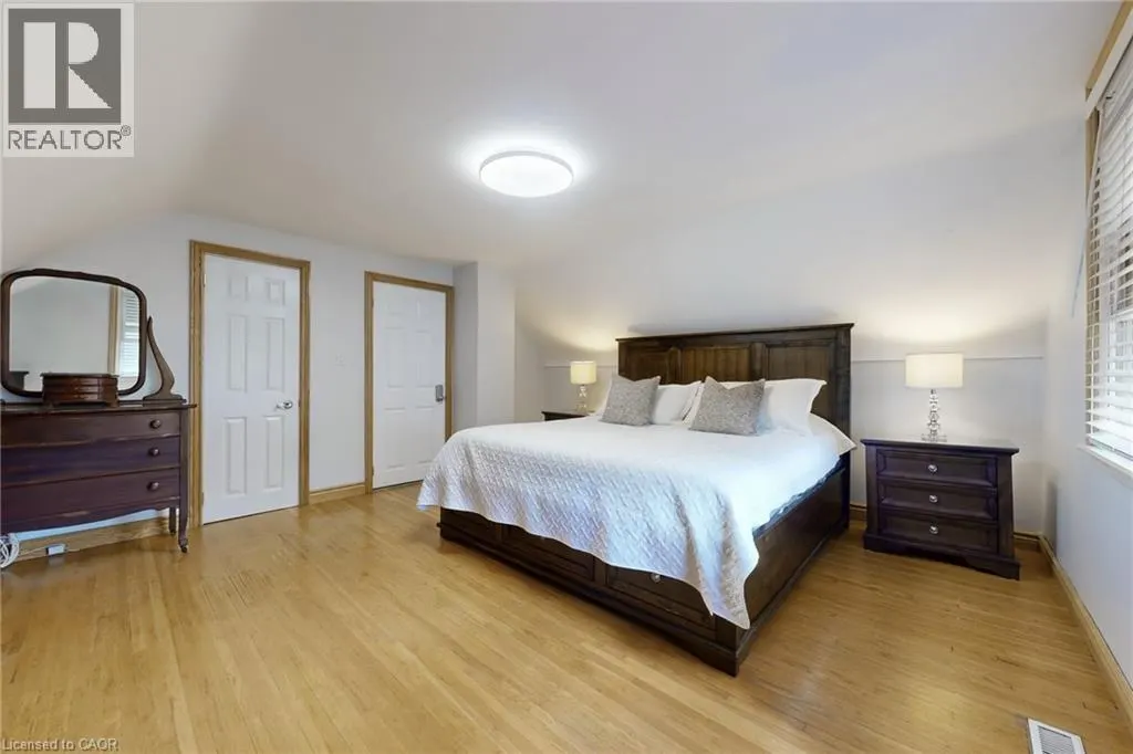 23 SYLVIA Crescent