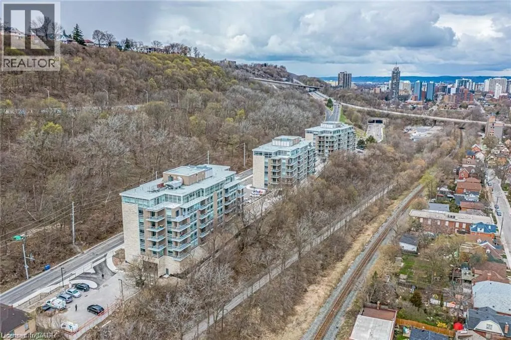 479 CHARLTON Avenue E Unit# 603, #603