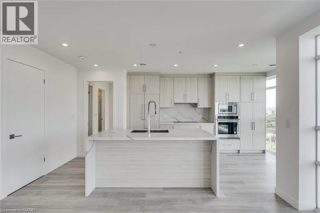 479 CHARLTON Avenue E Unit# 603, #603