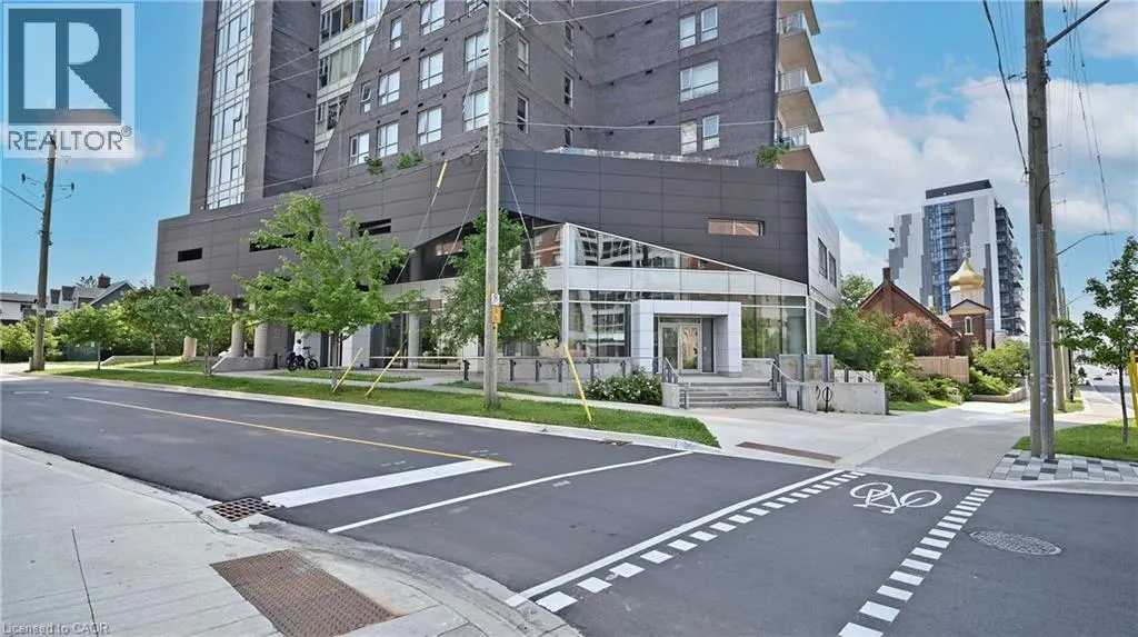 158 KING STREET N Street Unit# 8802, #8802